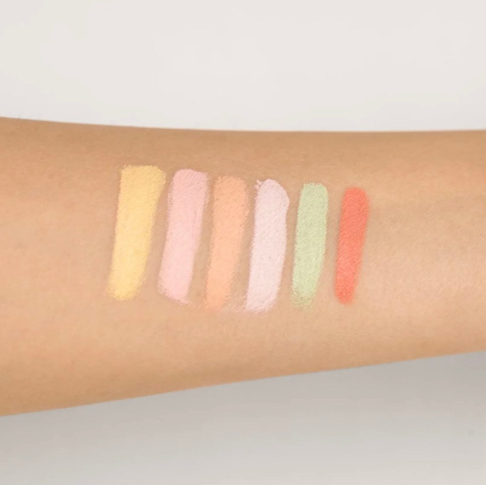 Pro color corrector palette